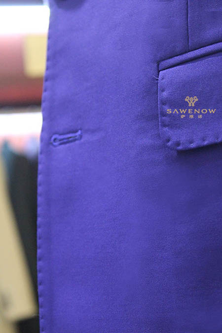 龍先生定制西服細節(jié)展示3